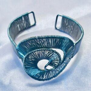 Stylish Wire Cuff Bracelet